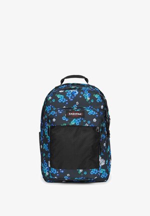 Sort rygsæk med blå og hvide blomsterprint, net frontlomme, top håndtag og Eastpak-logo på frontlommen.