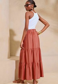 Lipsy TIERED REGULAR - Maksiseelik - rust