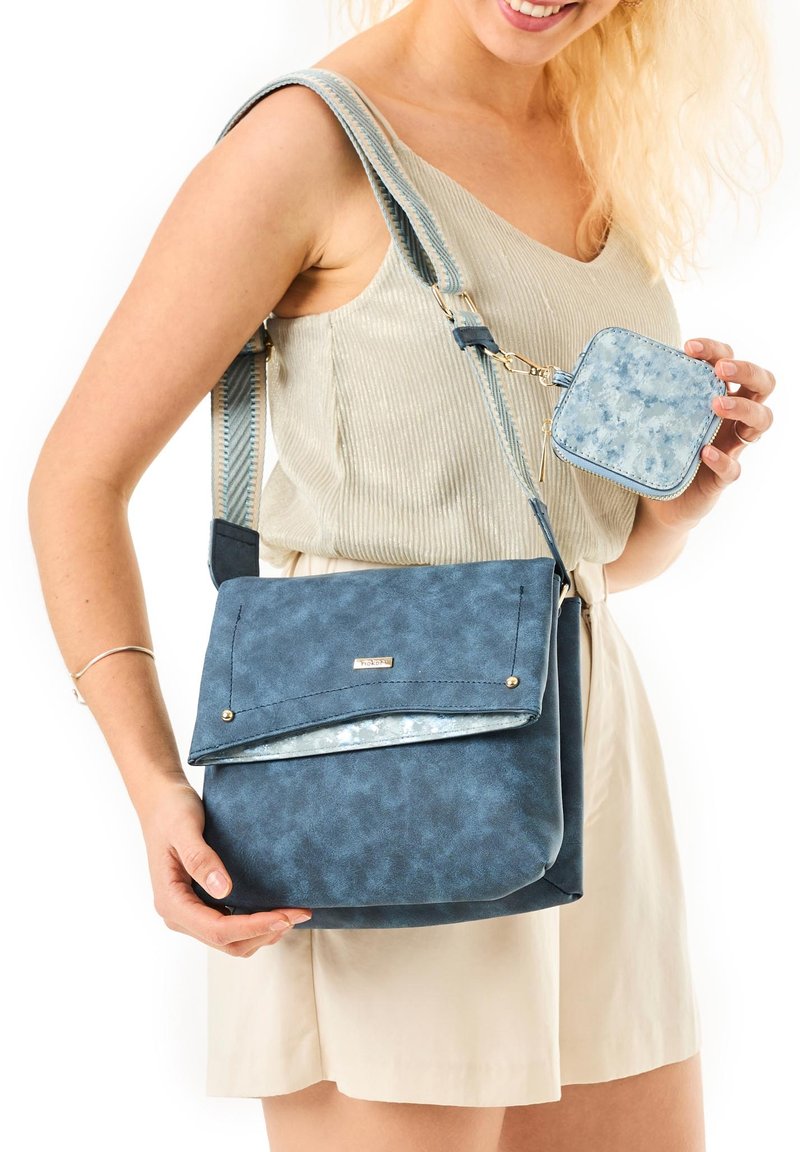 Rieker UMHÄN - Umhängetasche - blau