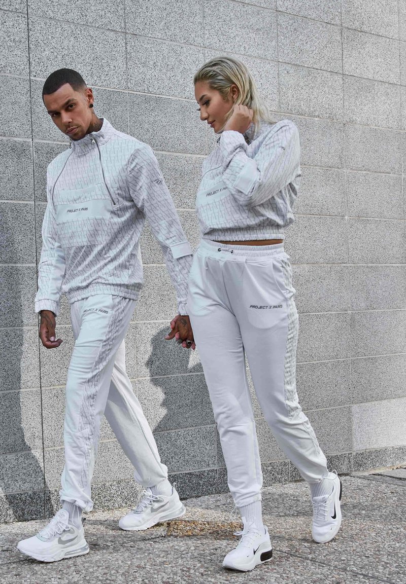 Project X Paris Felpa Con Cappuccio Ricamata Donna | Nero – Giacca Casual Morbida Taglie XS