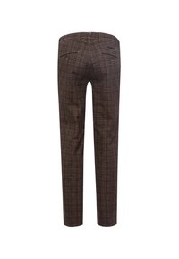 Pantalon habillé pour homme à carreaux bruns et foncés, vu de dos, avec deux poches passepoilées boutonnées et une coupe droite.