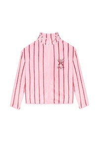 Różowa polarowa kurtka zapinana na zamek z pionowymi czerwonymi paskami oraz haftowanymi skrzyżowanymi laskami cukrowymi i napisem "Candy Cane club" na klatce piersiowej.