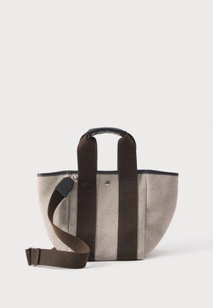 SQUARE BAG - Τσάντα χειρός - brown