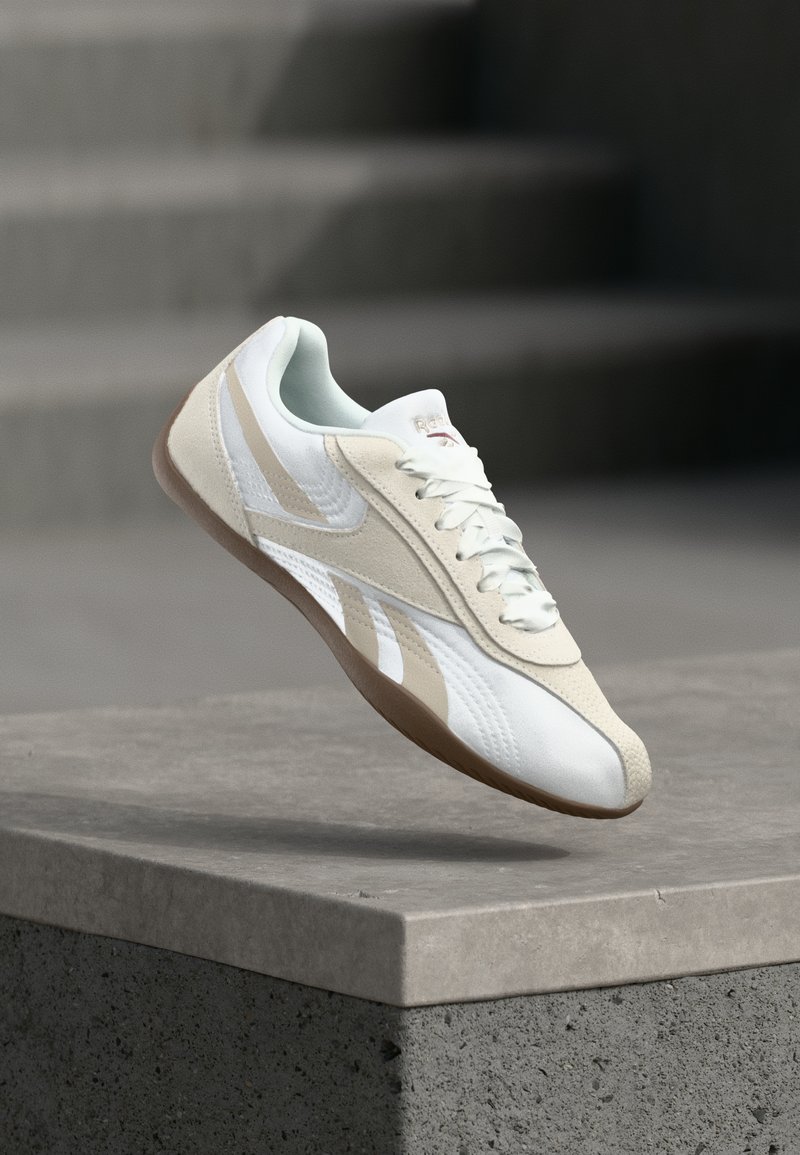 Reebok ULTRA white/mineral grey/lee 2/white