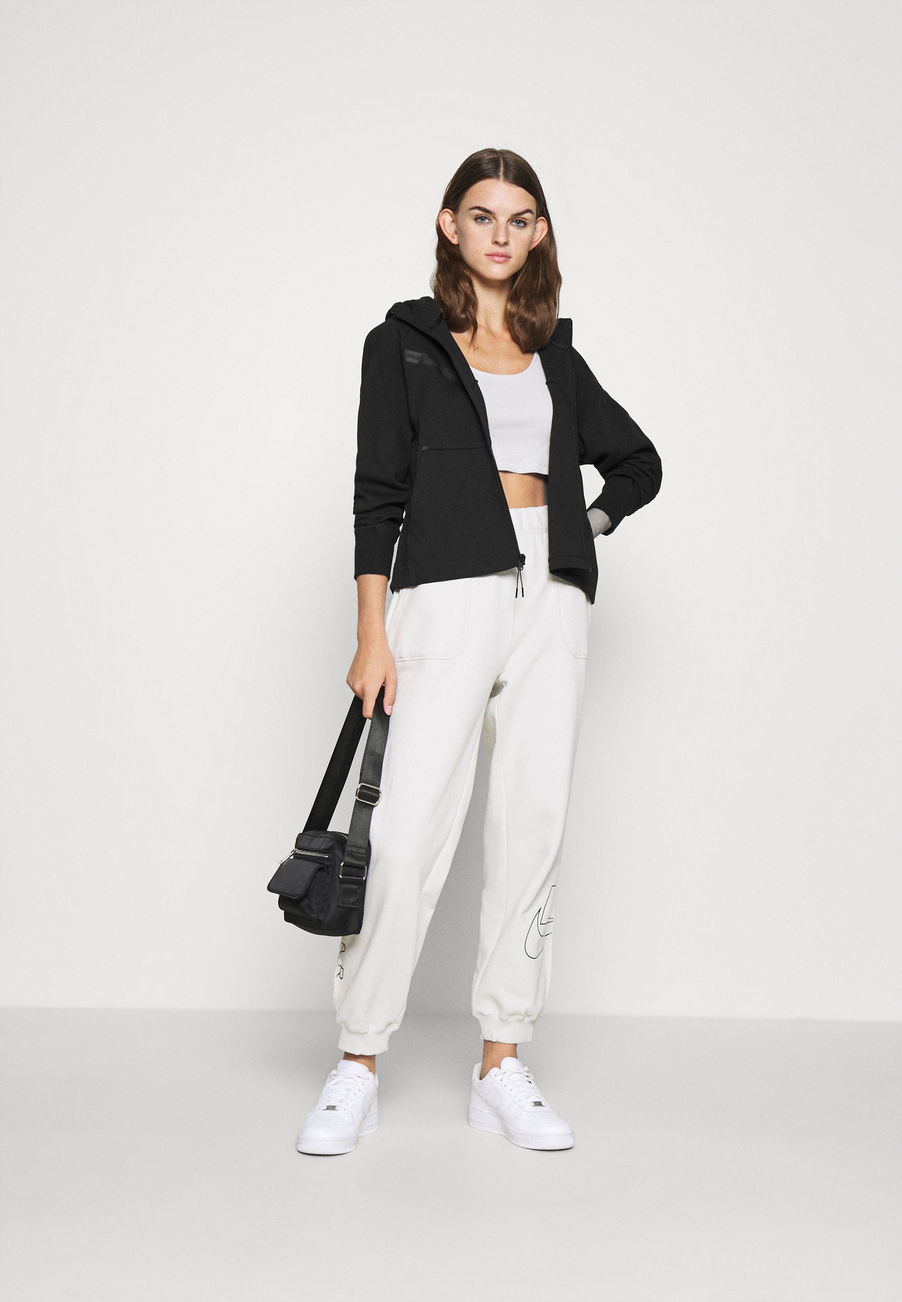 nike cardigan black