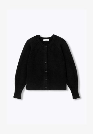 Cardigan noir cropped en matériau doux. Il présente un col rond, des manches longues et une fermeture à boutons sur le devant avec des boutons ronds.