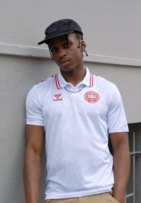 Hummel DENMARK biały