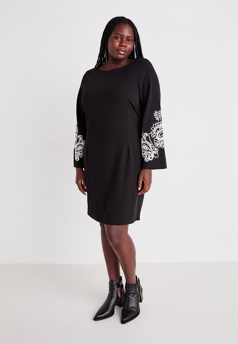 Vero Moda Curve VMCGIRA SHORT DRESS  - Dzsörzéruha - black/white