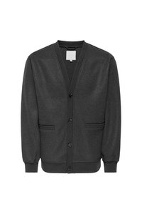 Cardigan pulsante grigio scuro con maniche lunghe, due tasche a fessura frontali, polsini e orlo a costine, e colletto a V.