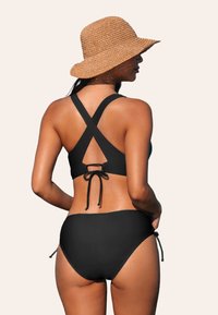 Cupshe Bikini - solid black