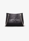 SCULPTED SHOULDER BAG MONO - Mala de mão - fashion black