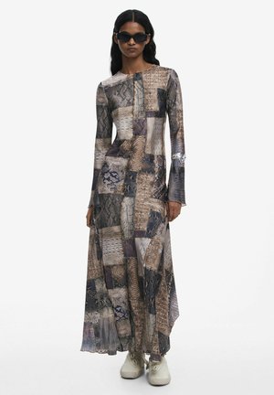 FLOWY ANIMAL - Rochie maxi - brown