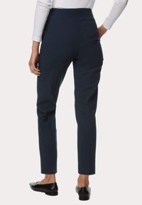 Marks & Spencer - Spodnie materiałowe