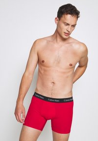 Calvin Klein Underwear BOXER BRIEF 3 PACK COTTON STRETCH - Cuecas boxer - red