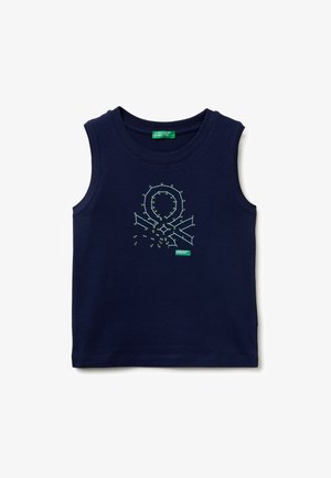 Granatowa koszulka bez rękawów z neonowo zielonym geometrycznym wzorem łączącym kropki oraz małą metką „United Colors of Benetton” pod kołnierzem.