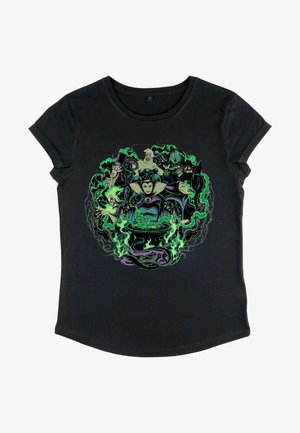 Czarny T-shirt z kolorową grafiką przedstawiającą złoczyńców wokół kociołka z zielonym dymem, ukazującą wyraziste linie i skomplikowane detale.