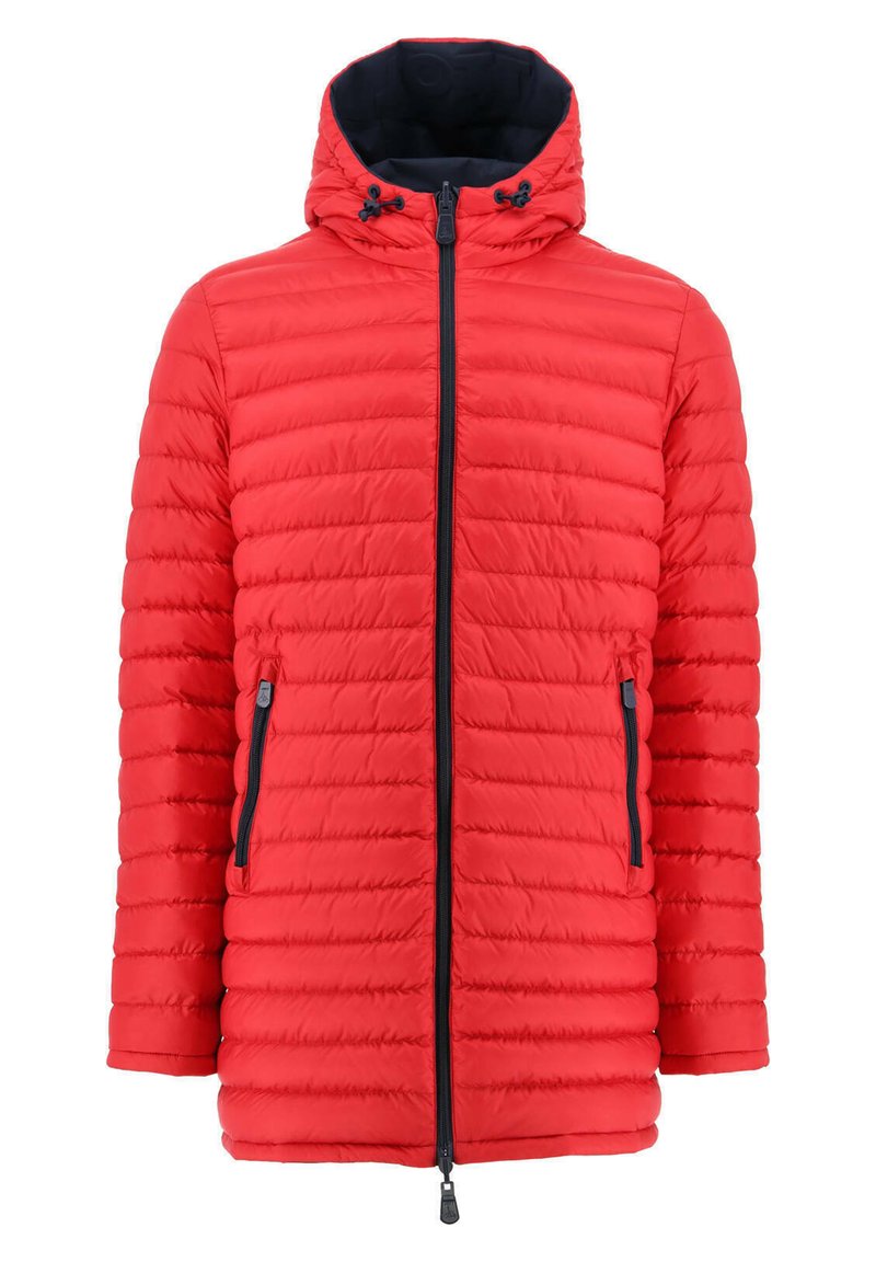 Rode gewatteerde jas met een capuchon, ritssluiting aan de voorkant en twee zijzakken. Getextureerd gekleed ontwerp met marineblauwe accenten.