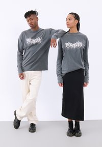 YOURTURN UNISEX - Ilgarankovis viršutinės dalies drabužis - black washed