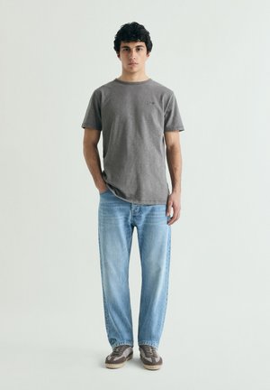Scalpers, SCALPERS CAPO FLAME TEE - Camiseta básica - anthracite