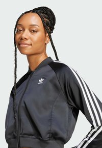 adidas Originals Majica s kapuljačom i patentnim zatvaračem - black