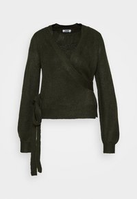 Olivgrüner, gestrickter Wickelpullover mit langen Ärmeln, V-Ausschnitt und gebundenem Akzent in der Taille. Mit strukturierter Oberfläche.