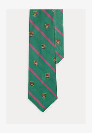 Corbata de seda verde con rayas diagonales rosas y pequeños escudos repetidos que presentan un elefante amarillo sobre un escudo azul y rojo.