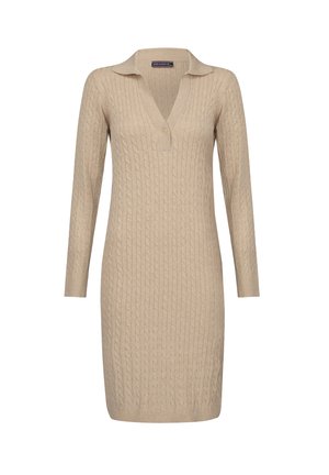 Robe tricotée beige avec un motif en côtes, manches longues et col en V. Présente un bouton unique au col. Texture lisse.