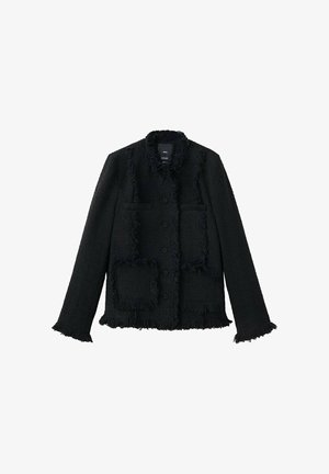 Giacca nera realizzata in tessuto testurizzato, caratterizzata da un design con frange, due tasche frontali e chiusura con bottone, con colletto e orli sfilacciati.