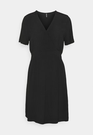 Zwarte jurk met korte mouwen, V-hals en licht uitlopende rok. Eenvoudig ontwerp tot op de knie met subtiele taille naad.