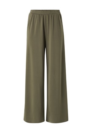 Pantalones de pierna ancha en tela verde oliva con cintura elástica, textura suave y sin cierres visibles. Diseño simple, corte hasta el tobillo.