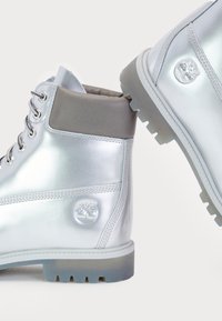 Timberland VENEDA CARTER 6 INCH BOOT - Μποτάκια με κορδόνια - silver-coloured