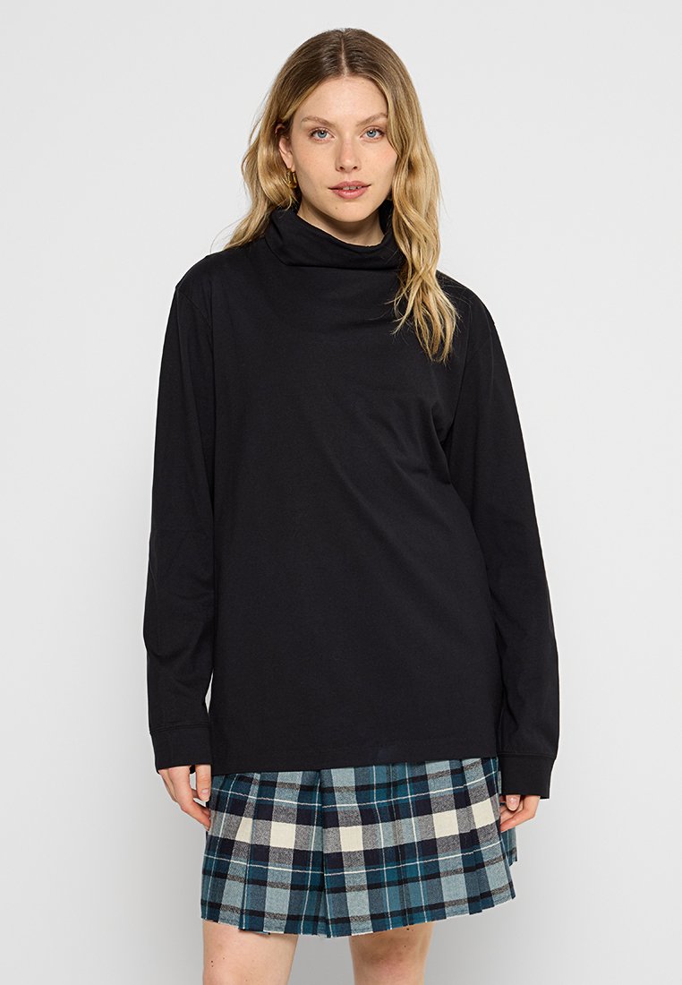 ASPESI Longsleeve zwart ASPESI Longsleeve zwart