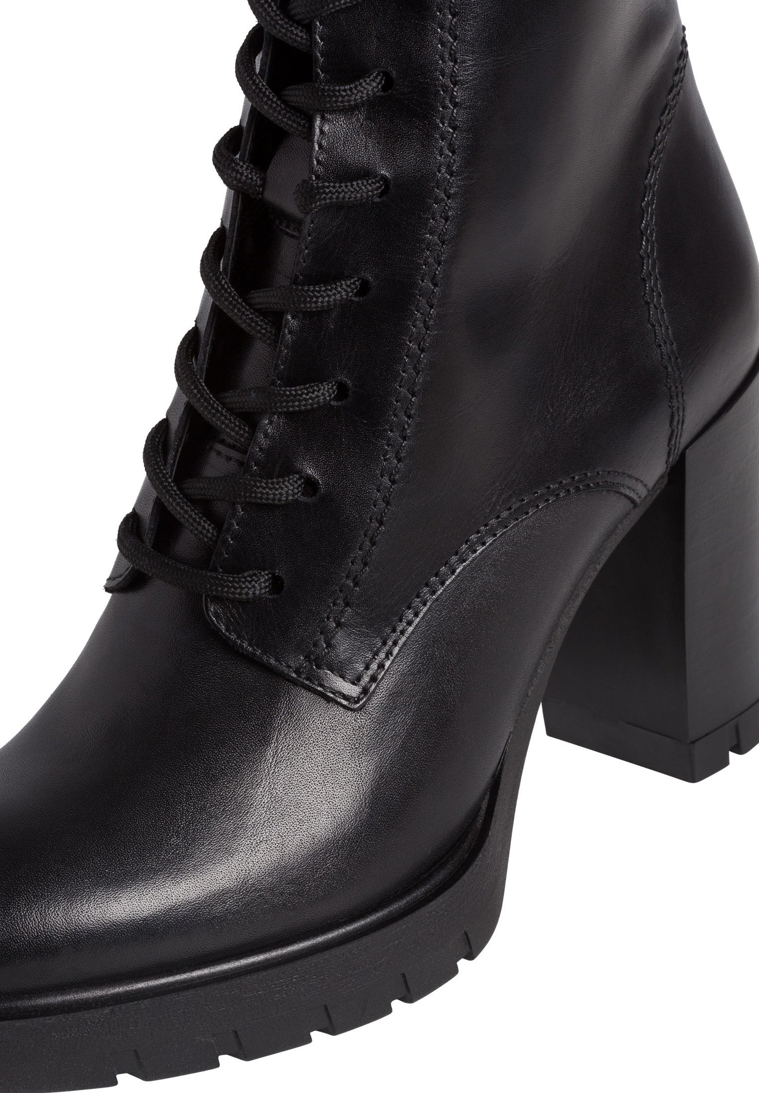 Zwarte gogo laarzen in leerlook met ronde neus en dikke hak | Veterboots  met hak