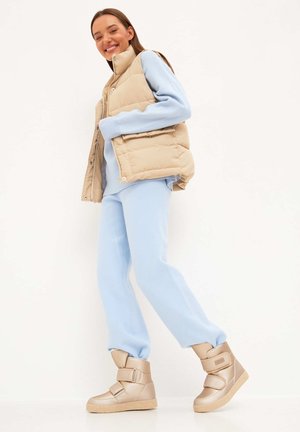 Cizme de iarnă - beige