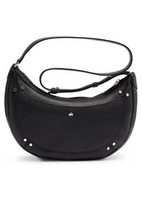 Borsa a spalla in pelle nera con forma curvata, finitura testurizzata e borchie argentate. Presenta una tracolla removibile e chiusura con zip.