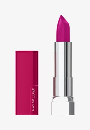 Helles pinkes Maybelline Lippenstift in silberner Tube, mit schlankem Design, featuring einer Bullet-Spitze und einem glänzenden fuchsiafarbenen Lippenstiftgehäuse.