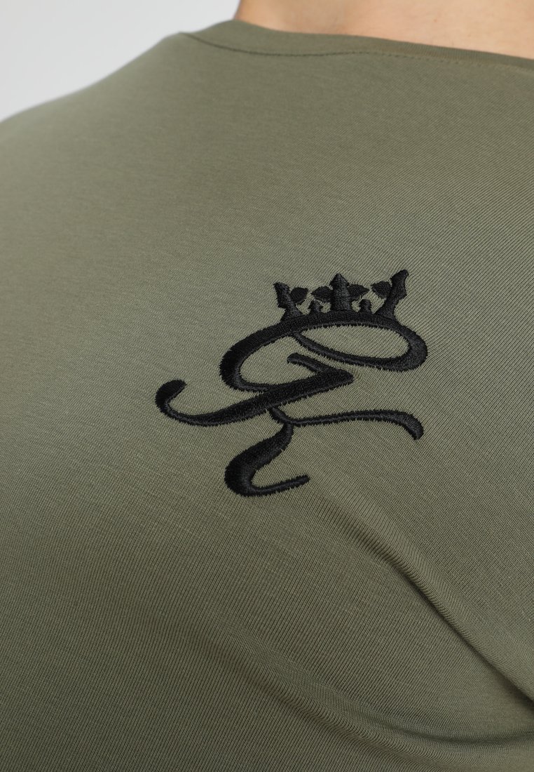 Gym King Longline Fitted T-shirt In Cloud - Foto 7