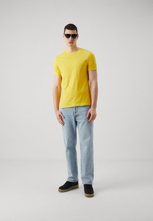 Men Printed Oversized Polo Tee - Off White - SM2508127A