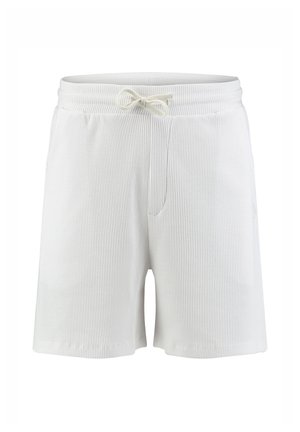 Pantalones cortos de punto blancos con una cinturilla elástica y cordón de ajuste, que presentan un patrón texturizado sutil y bolsillos laterales.