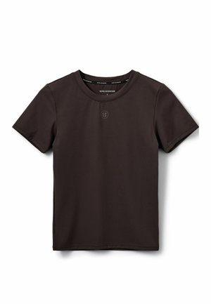 Must have lühikeste varrukatega must crew neck T-särk, millel on väike ümmargune logo kaela all keskel ja brändinimi krae sees.