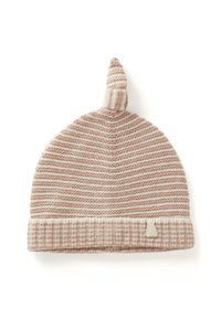 Berretto lavorato a maglia in rosa chiaro e strisce bianche, con una punta a forma di cono e un bordo a coste con un piccolo accento a forma di coniglio di lato.