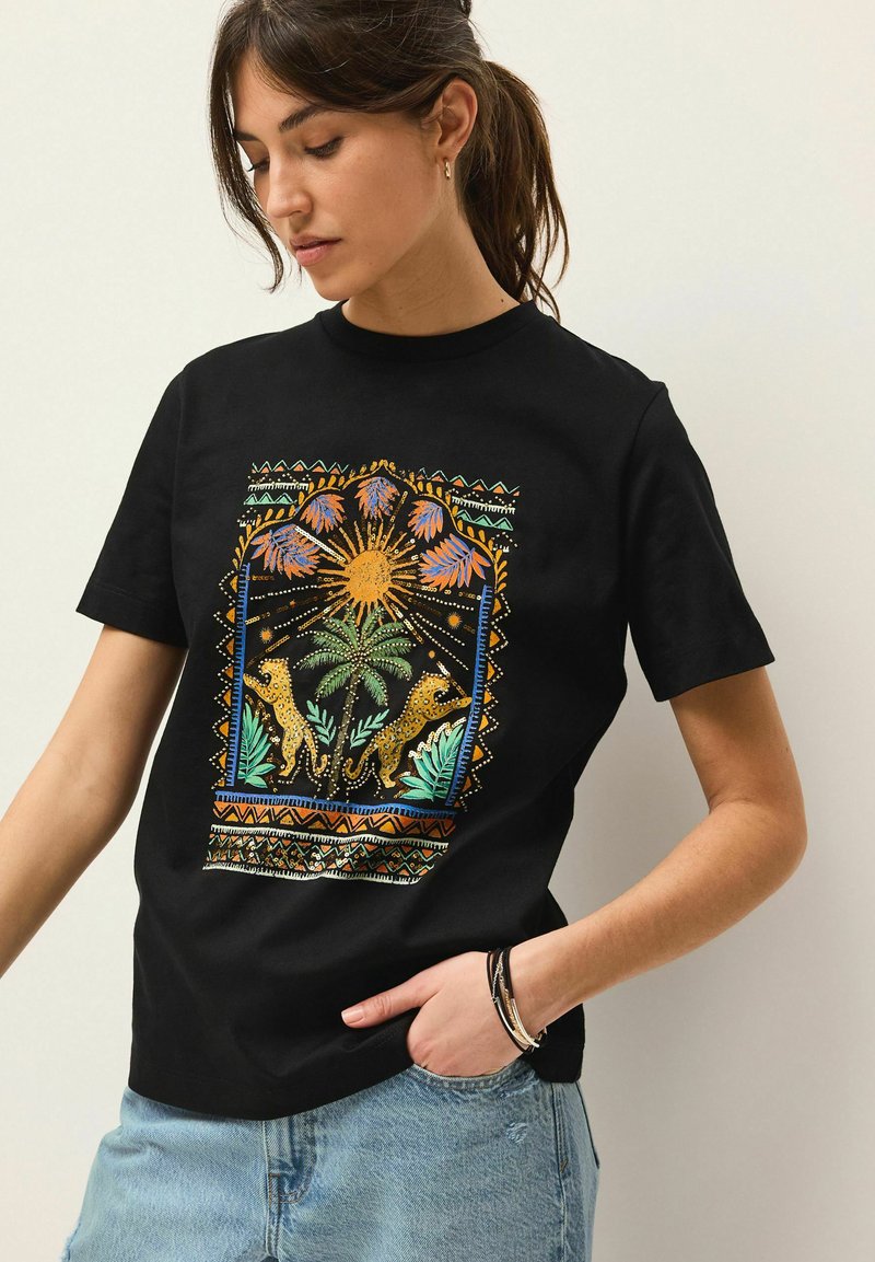 Next HEAVYWEIGHT SHORT SLEEVE CREW NECK STANDARD - Marškinėliai su spaudiniu - black palm embellished graphic