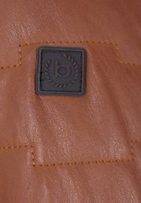 bugatti Lederjacke - rotbraun