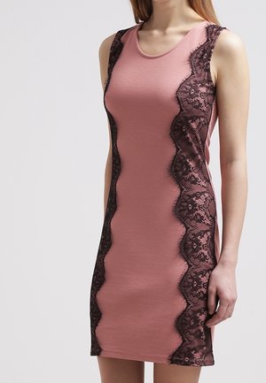 Vestido ligero - nude