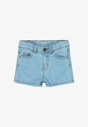 Lyseblå denimshorts med frontknap, lynlås, bæltestropper og fem-lomme design på hvid baggrund.