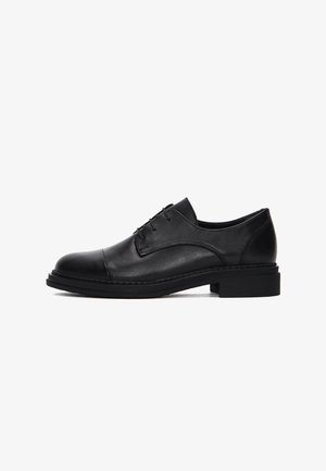 Derimod, Derbies - black