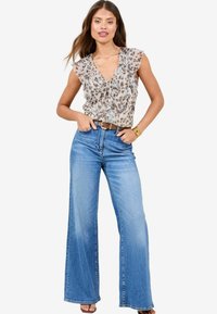 Lipsy REGULAR FIT - Camicetta - animal