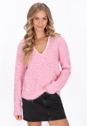 - Sweter