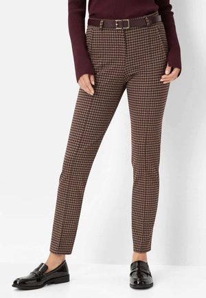 BRAX STYLE LILLYTH NEW - Trousers - cranberry