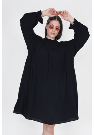 DECOUPE SMOCKÉE - Freizeitkleid - noir